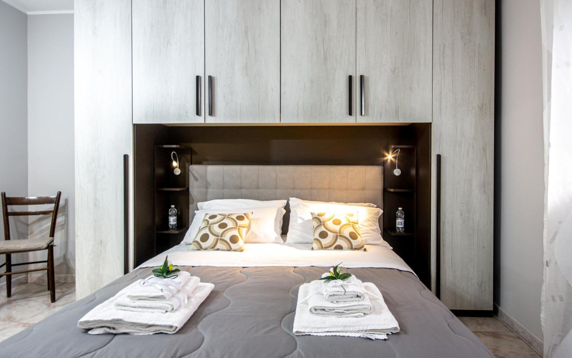 Etna Sunshine Apartments Лінґуаґлосса Екстер'єр фото